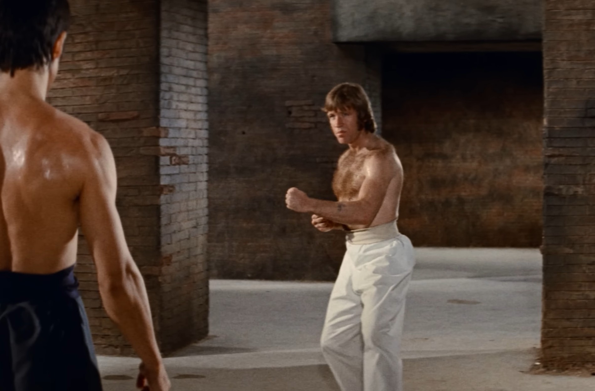 Chuck Norris combat contre Bruce Lee.jpg